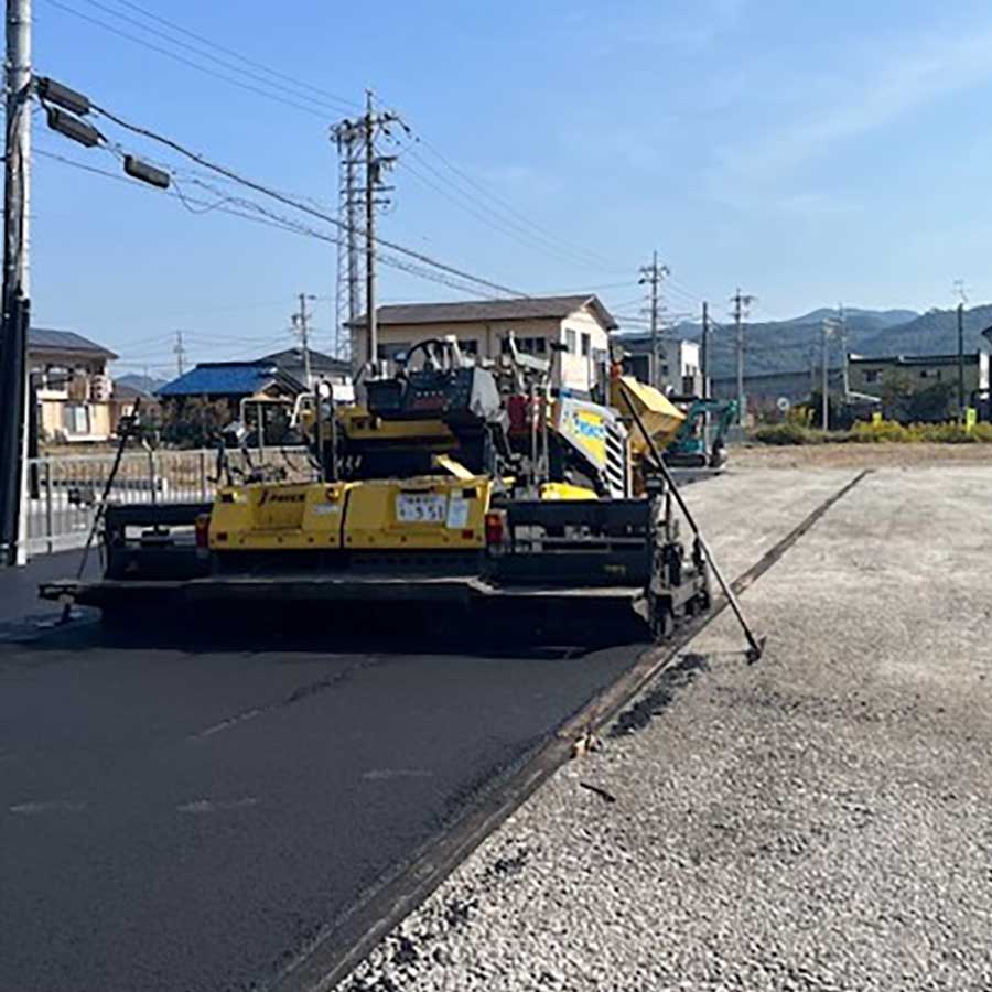 アスファルト塗装